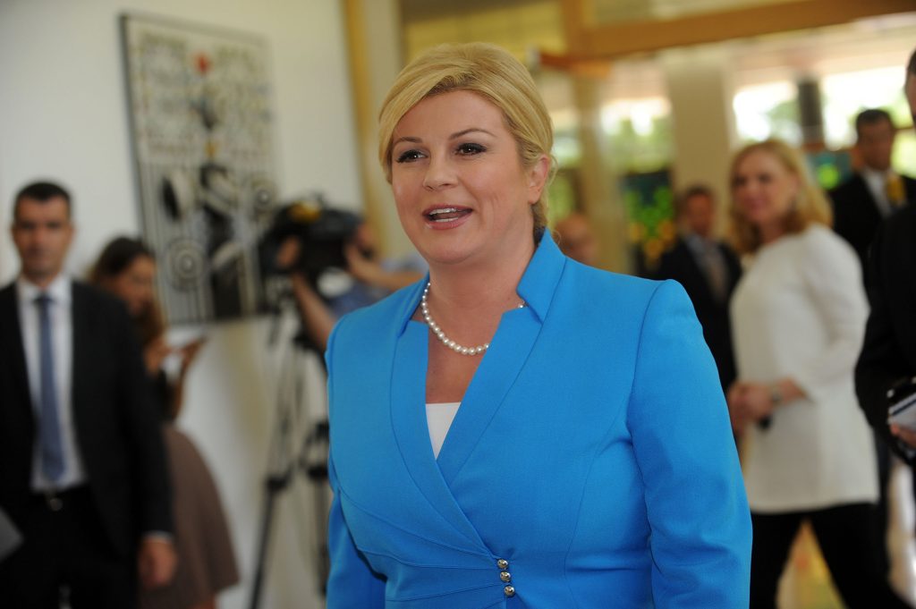 Президент хорватии колинда грабар китарович в купальнике экс