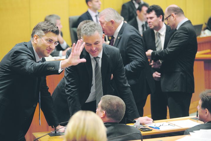 Plenković je inzistirao da se Stevi Culeju skine imunitet – Andrej Plenković i Tomislav Klarić / Foto Davor KOVAČEVIĆ