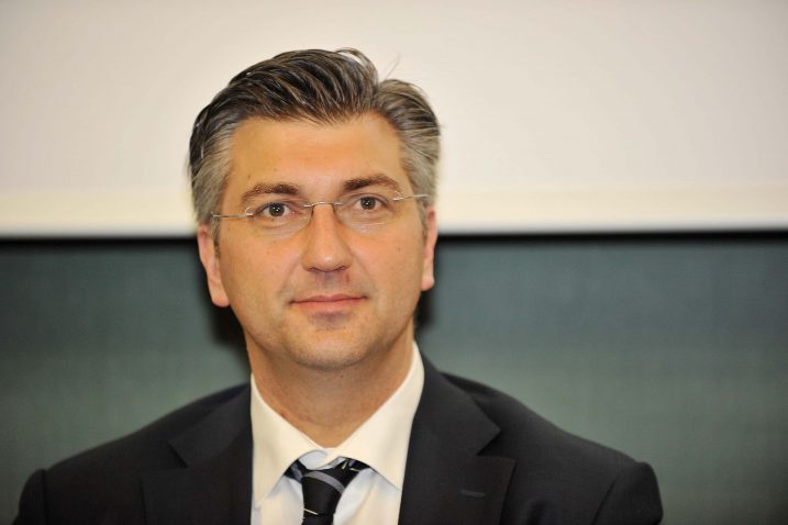 U HDZ-u neki mu zamjeraju preranu kandidaturu – Andrej Plenković / Snimio Sergej DRECHSLER