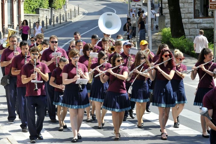 Mimohod orkestara kroz Opatiju  /  Snimio Silvano JEŽINA