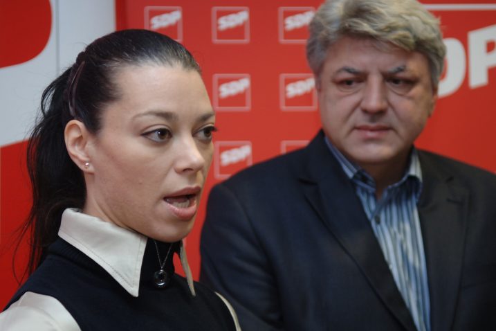 Zasad bez izjava - Maja Šarić i Zlatko Komadina / NL arhiva