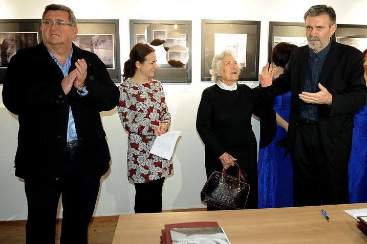 Svečanosti je prisustvovala i najstarija fotografkinja Slavka Pavić / Foto I. Tomić