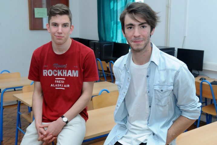 Viktor Škorjanc i Marin Nižić maturanti koji su postigle zapažene rezultate na državnim natjecanjima / Foto M. Gracin