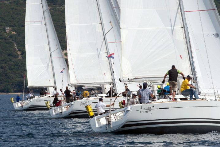 Prizor s Alpe Adria Sailing Cupa - austrijske regate koju ovog tjedna ugošćuju Puntari / Snimio Udo Reichmann