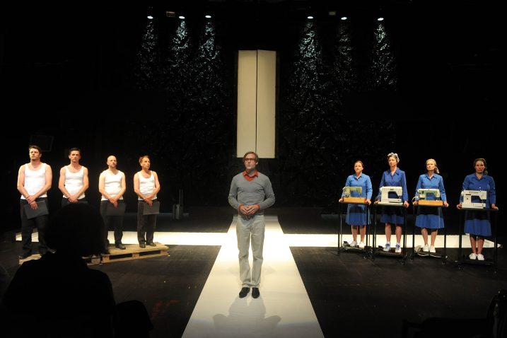 »Radnice« Fringe ensemblea iz njemačkog Bonna / Snimio Silvano JEŽINA