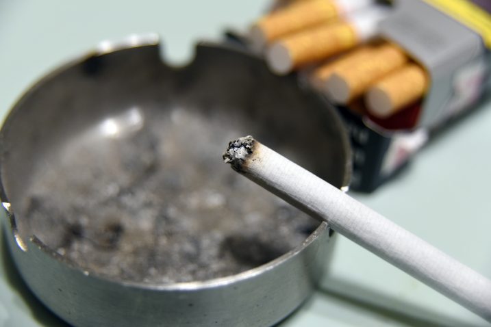 Visoka stopa pušača povezana je visokom pojavnošću raka pluća / Foto: D. LOVROVIĆ