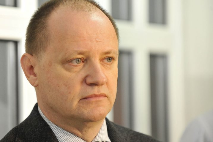 Najveći su problemi sadašnje bolnice, ocijenio je ravnatelj Štimac, djelovanje na tri lokaliteta, pod 60 krovova, u zgradama koje su uglavnom potpuno neodgovarajuće, pod okolnostima da su najnovije zgrade stare 40 godina a prosjek starosti im je preko 100 godina  / Snimio Sergej DRECHSLER  / NL arhiva