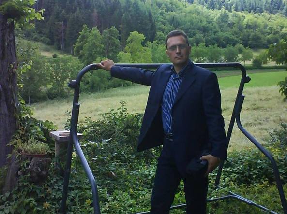 Zloglasni kriminalac ima i svoj facebook profil na kojem se prikazuje kao pristojna osoba, koja živi u Valenciji u Španjolskoj i ničime ne odaje svoju pravu narav / Foto Corriere