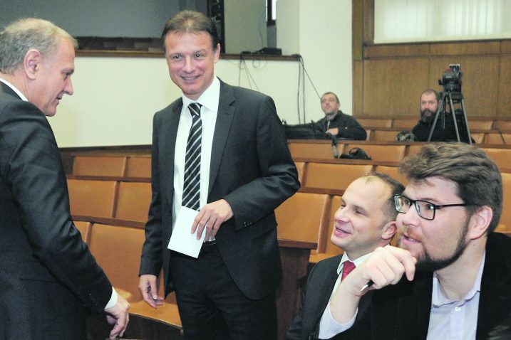 Na Odboru treba predstaviti plan i brojke – Dražen Bošnjaković, Gordan Jandroković, Siniša Hajdaš Dončić i Peđa Grbin / snimio D. JELINEK