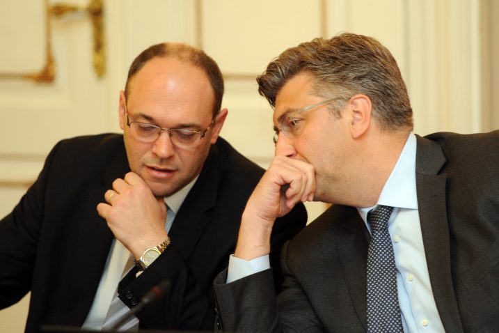 Čovjek na mjestu političkog tajnika mora slijediti politiku stranke – Davor Stier i Andrej Plenković / Foto Davor KOVAČEVIĆ