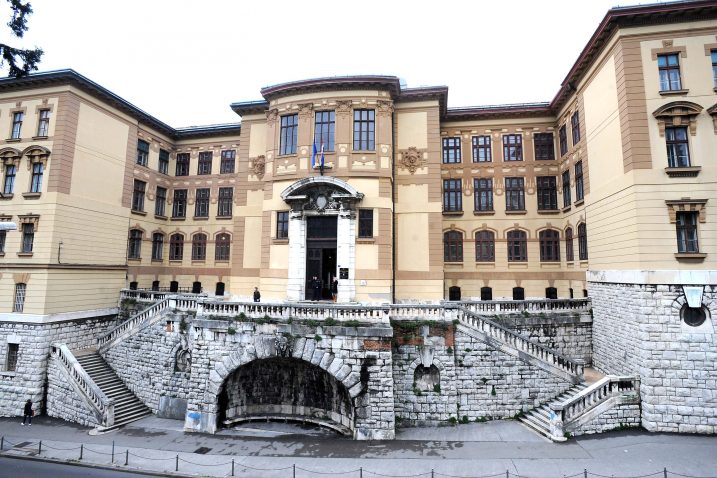 Ivan Rupčić je ovršiteljici prijetio u njezinu uredu u zgradi Općinskog suda u Rijeci / Foto Vedran KARUZA