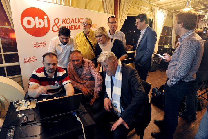 Razgovori su se uglavnom vodili o tome s kim se može postizborno pregovarati – stožer SDP-ove koalicije / Foto Damir ŠKOMRLJ