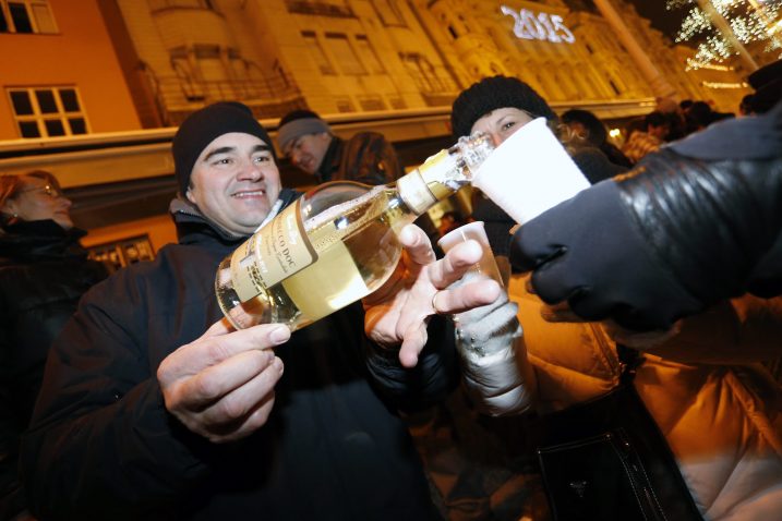 U Rijeci se u dva blagdanska dana u kafićima i restoranima potrošilo  gotovo dva milijuna kuna / Foto  T. CIMAŠ/CROPIX