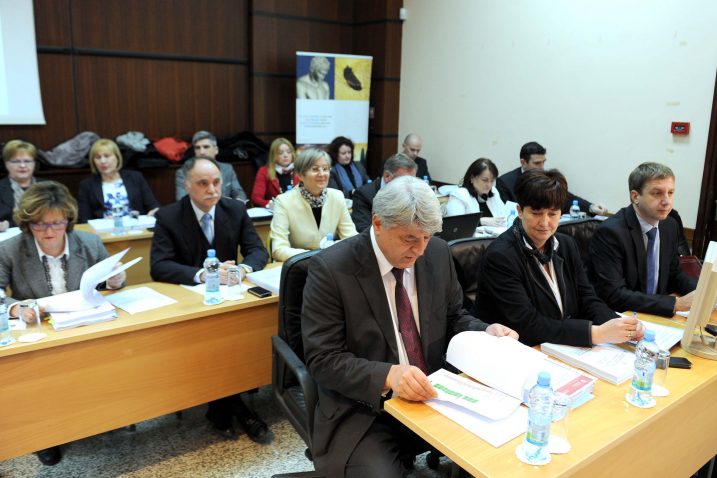 Foto V. KARUZA