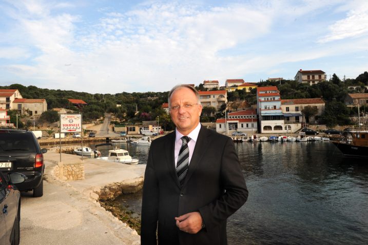 Krizu je izazvao HDZ s nadom da će se na izvanrednim izborima domoći vlasti – Ante Dabo  / Foto S. JEŽINA