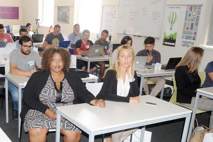 Sudionici Startup Campu Rijeka u znanstveno-tehnologijskom parku Sveučilišta u Rijeci / snimio R. BRMALJ