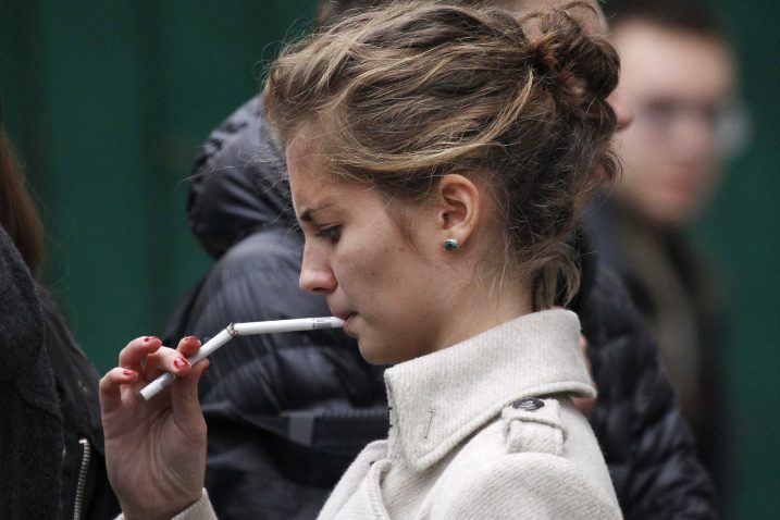 Istraživanje je dokazalo zašto se ženama teže odviknuti od cigareta nego muškarcima