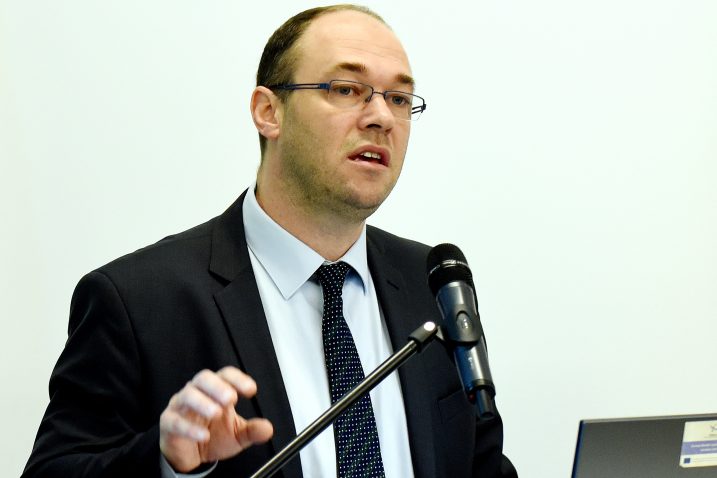 Danas je švicarska vlada donijela tu pozitivnu odluku i mi to pozdravljamo - Davor Ivo Stier / Snimio Denis LOVROVIĆ / NL arhiva