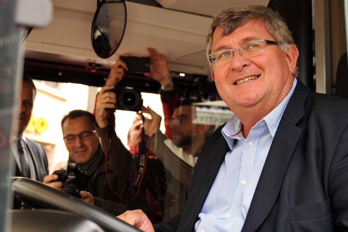 Gradonačelnik za volanom Autotroleja na račun čijeg direktora sindikat ima niz optužbi / Foto I. TOMIĆ