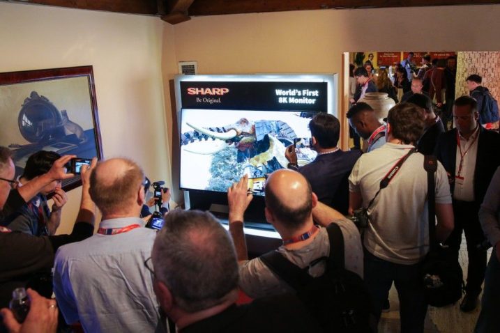 U Rimu Sharp je predstavio svoj 70-inčni 8K TV za Europu