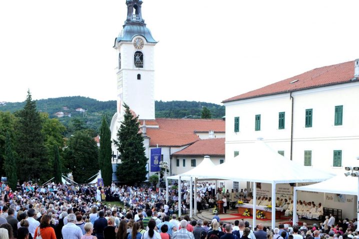 Trsatsko svetište godišnje posjeti oko sto tisuća hodočasnika / Foto Marko Gracin