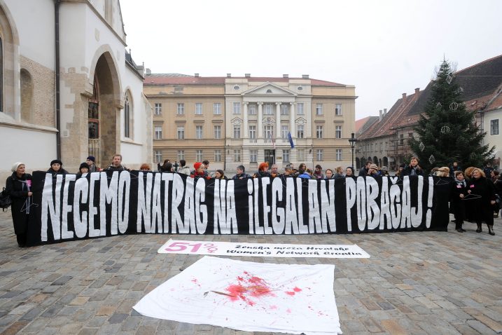 Jedan od prosvjeda protiv zabrane pobačaja / Snimio Davor KOVAČEVIĆ / NL arhiva