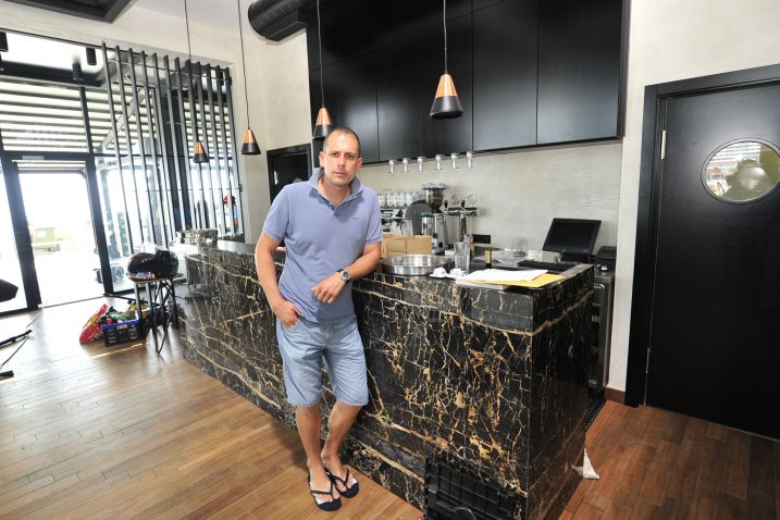 Želimo da mul bude opatijski brend - Roni Voskion u restoranu i baru "Molo" / Snimio Marin ANIČIĆ