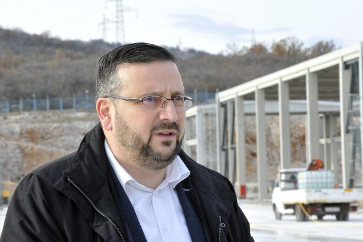 SANIRANI DUGOVI IZ PROŠLOSTI – Vedran Devčić / arhiva NL