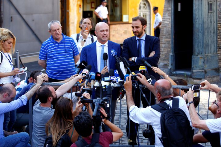 Novinari Emiliano Fittipaldi i Gianluigi Nuzzi / Reuters