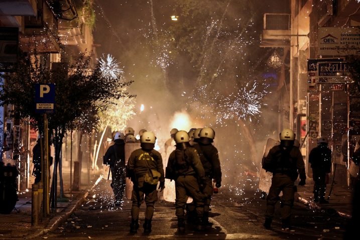Stalni nemiri u Grčkoj / Foto REUTERS