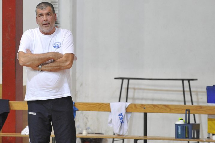 ŽELJA PUNE TRIBINE – Velimir Liverić / arhiva NL