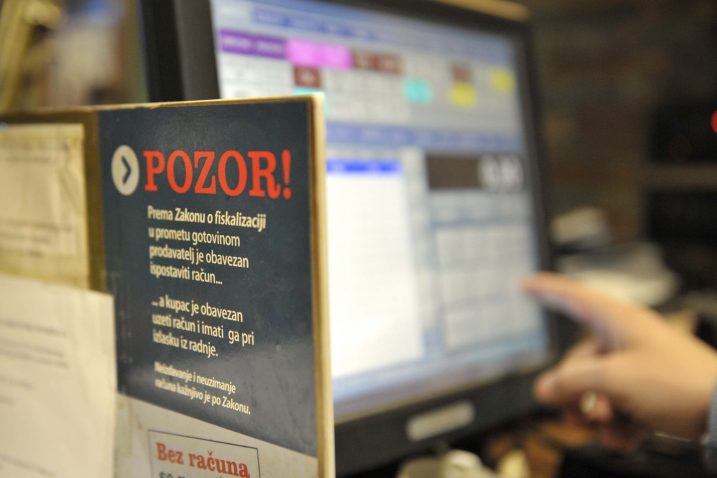 Razlika između »teoretskog« PDV-a i onoga koji je stvarno naplaćen iznosi 0,6 posto BDP-a / Foto Vedran KARUZA