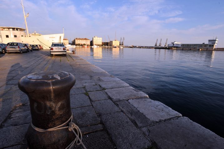 Adamićev gat – buduće riječko uzletište hidroaviona / Foto Damir ŠKOMRLJ / NL arhiva