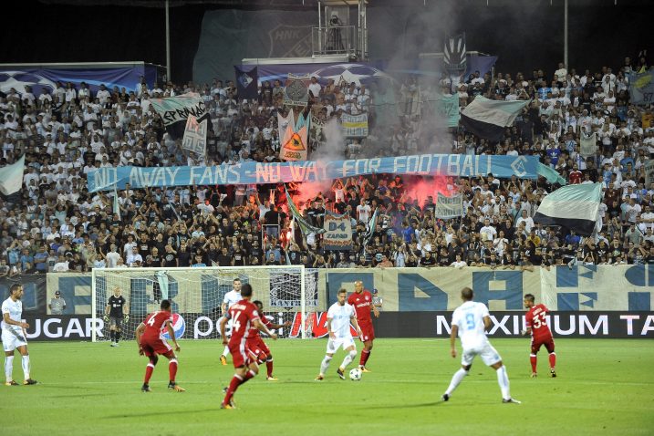 Skupocjeno skandiranje - Sjeverna tribina mogla bi protiv AEK-a zjapiti prazna / Foto Silvano JEŽINA