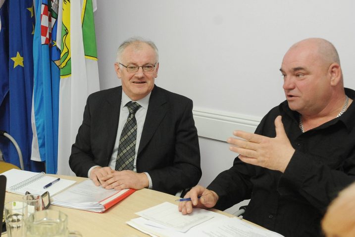 Zdenko Holenko i predsjednik Vijeća Nikica Maravić / Foto S. Drechsler
