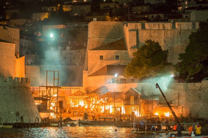 Scenom paljenja sela u Posatu je u ponedjeljak završeno dubrovačko snimanje / Foto Grgo Jelavic/PIXSELL