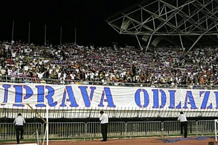 Ovu fotografiju objavili su bijesni navijači uz svoju facebook objavu