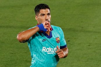 Luis Suarez u dresu Barcelone/Foto REUTERS