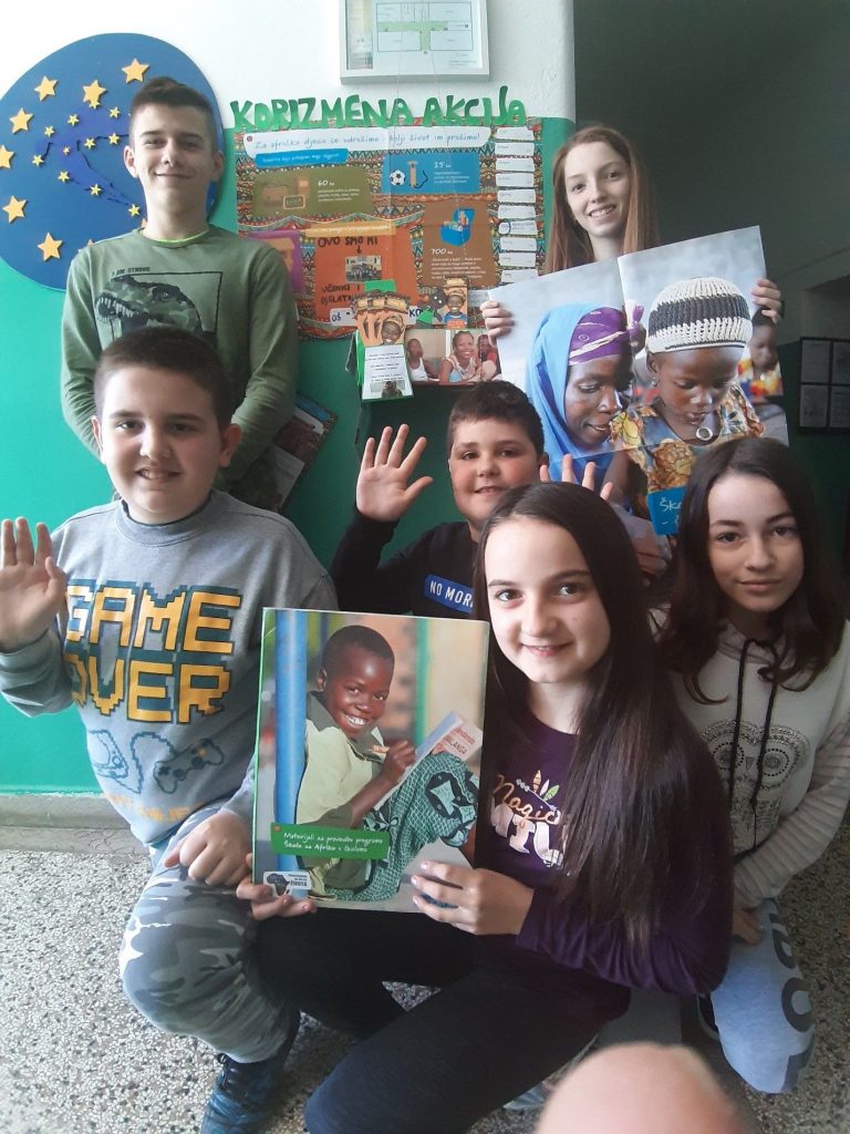 Vrijedna djeca Kosinja za prijatelje u Africi