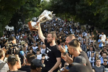 Slavlje nogometaša i navijača Lokomotiva nakon osvajanja Kupa/Foto Instagram