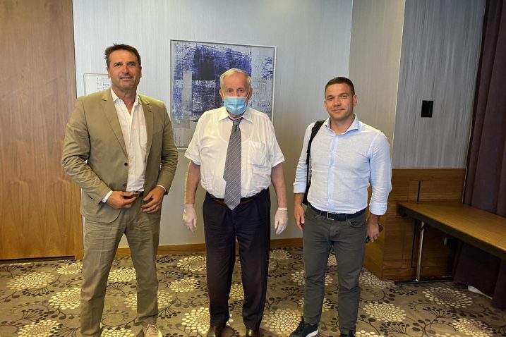 Dopredsjednik Orijenta Marinko Koljanin, Zorislav Srebrić i direktor HNK Rijeka Luka Ivančić