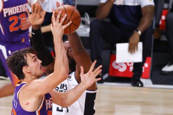 Dario Šarić i Patrick Patterson/Foto REUTERS