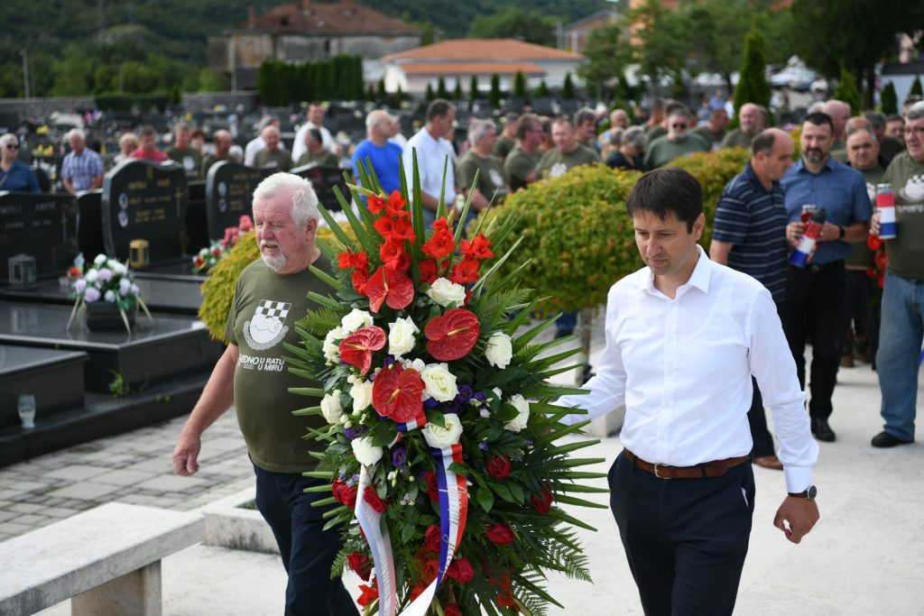 Obilazak groblja u Jelenju, Gradu Grobniku i Cerniku