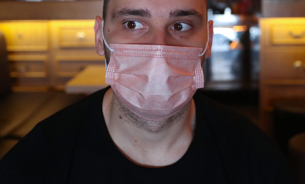 Bakrena maska / Foto Zeljko Lukunic/PIXSELL