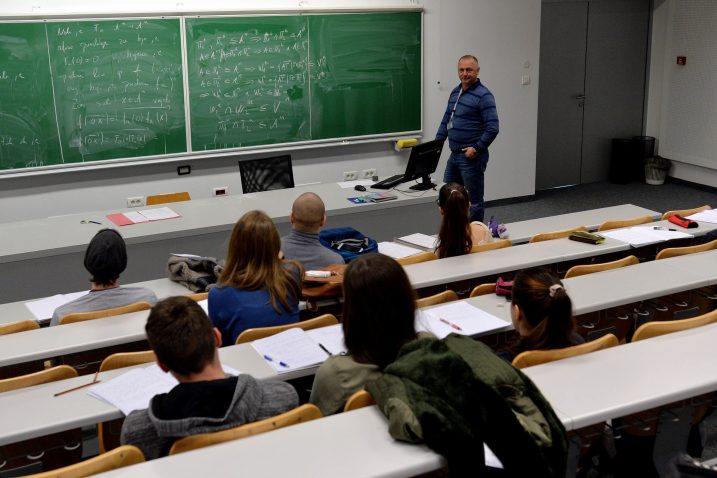 Sveučilište planira redovan početak i nastavu sljedeće akademske godine / Snimio Damir ŠKOMRLJ