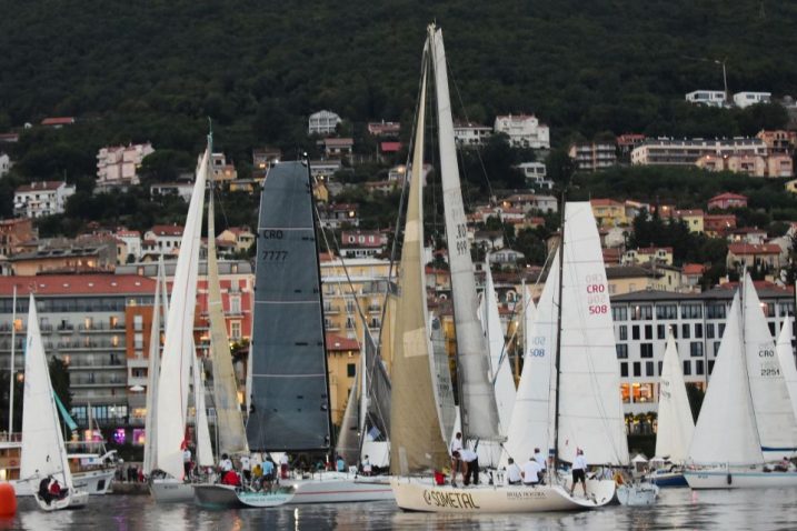 Prošlogodišnji start Galijole ispred Opatije / NL arhiva