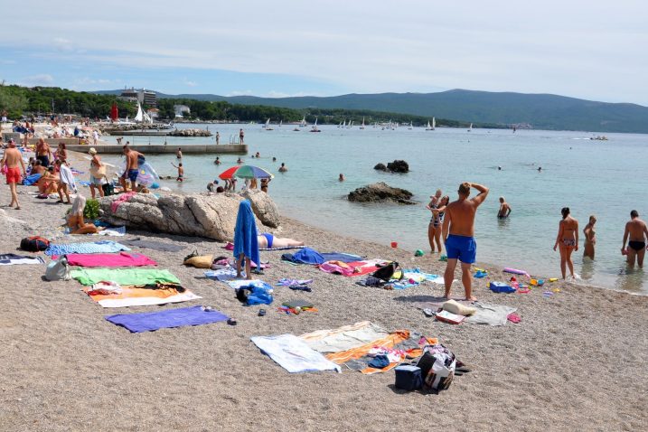 Unatoč manjem broju noćenja, u TZ-u otoka Krka sezonu ocjenjuju relativno uspješnom / Foto M. TRINAJSTIĆ