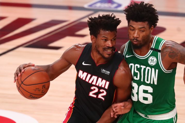 Jimmy Butler (Miami) i Marcus Smart (Boston)/Foto REUTERS