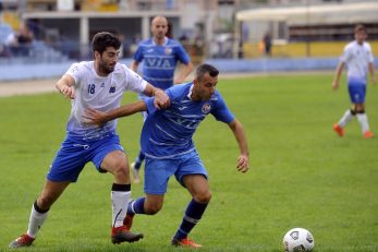 David Andrić (Naprijed) i Jeton Imeraj (Crikvenica)/Foto D. ŠKOMRLJ