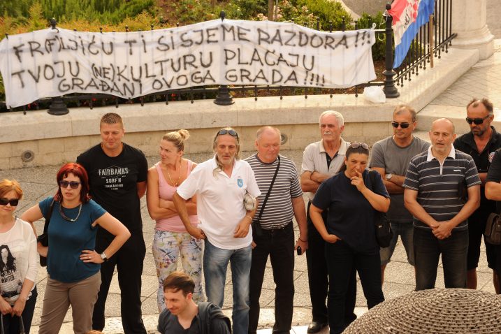 Snimio Silvano JEŽINA